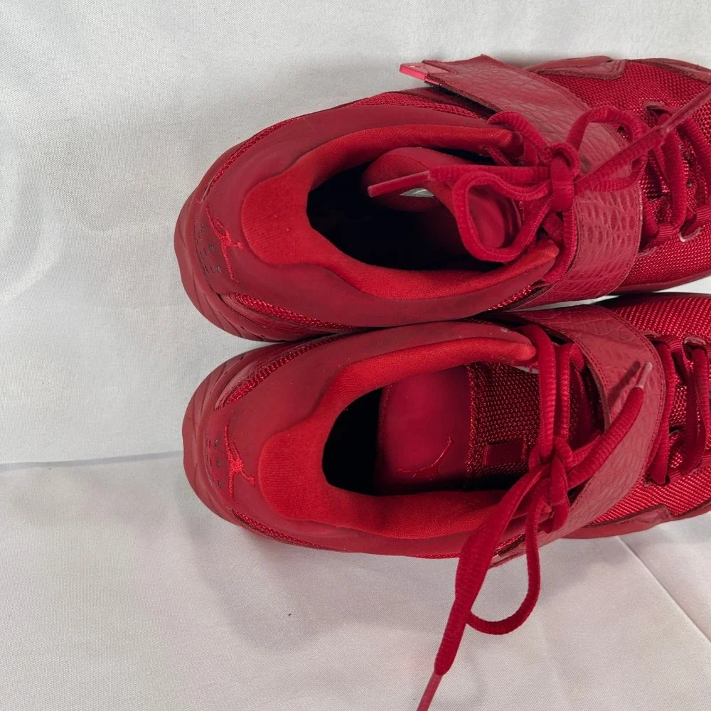 Jordan J23 Gym Red Low Top Sneakers Mens Size 10 854557-600 Basketball Shoes